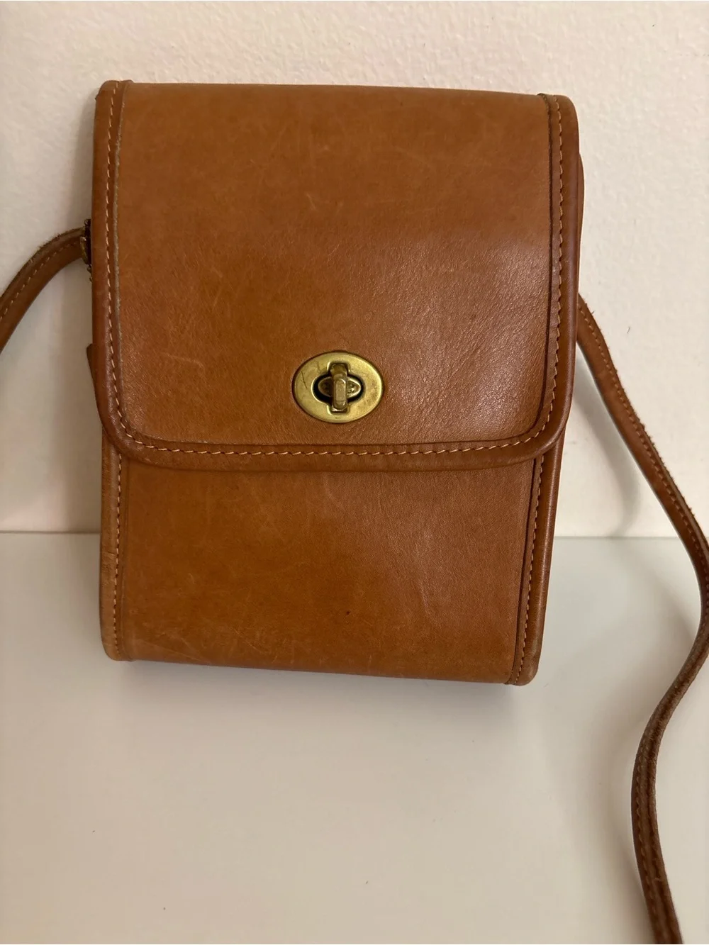 Vintage Coach Brown Leather Crossbody mini